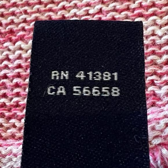 Chaps Women's Heathered Pink Pullover Sweater w/ Pockets - Picture 6 of 9